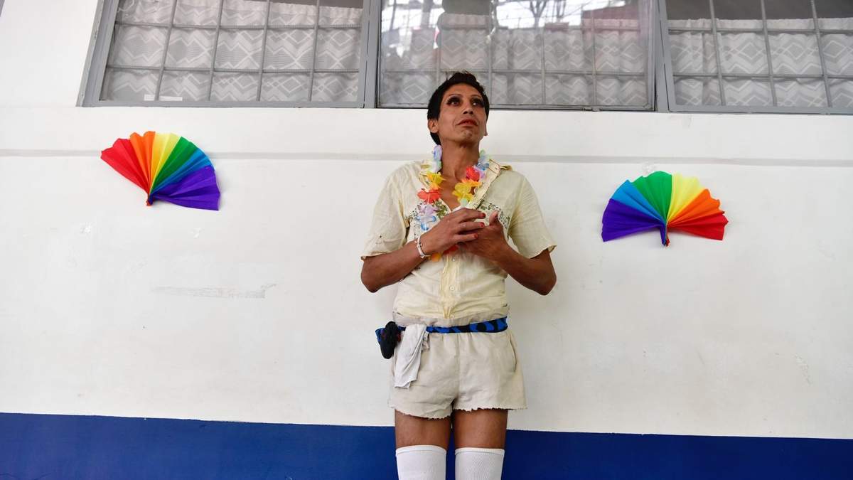 Celebración del orgullo LGBTIQ+ en el Reclusorio Oriente