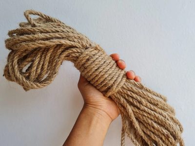Si tenés restos de hilo de yute, no lo tires: creá estos hermosos posavasos para decorar tu mesa en Pascuas