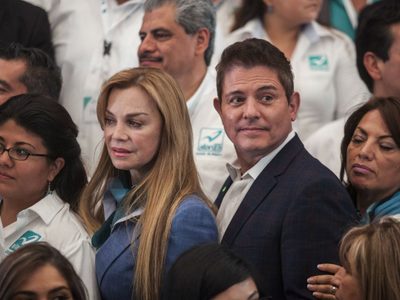 Ernesto Laguardia no puede ser conductor y candidato a diputado federal, decide el TEPJF