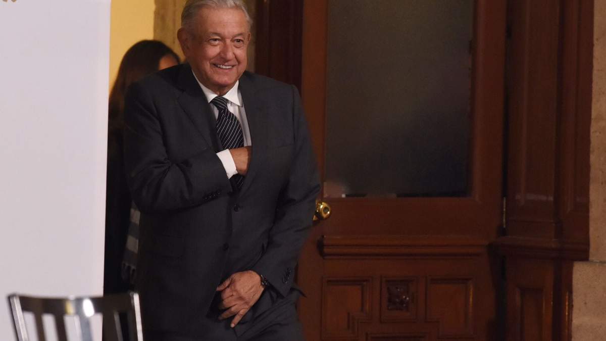 El mandatario anunció la ´nominación de Victoria Rodríguez al Banxico