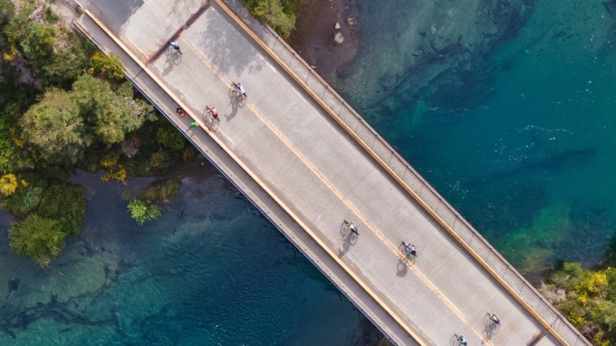 Más de 3500 ciclistas participan de Gran Fondo Siete Lagos.