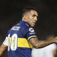 Insólita acción de Carlos Tevez, ¿retenido en Tandil por jugar al golf?