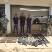 Sedena detiene a tres hombres acusados de quemar a una niña y secuestrar a su padre en Chiapas