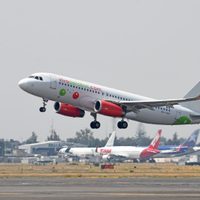 Profeco alerta sobre Viva Aerobus: “lesiona los derechos de los consumidores”