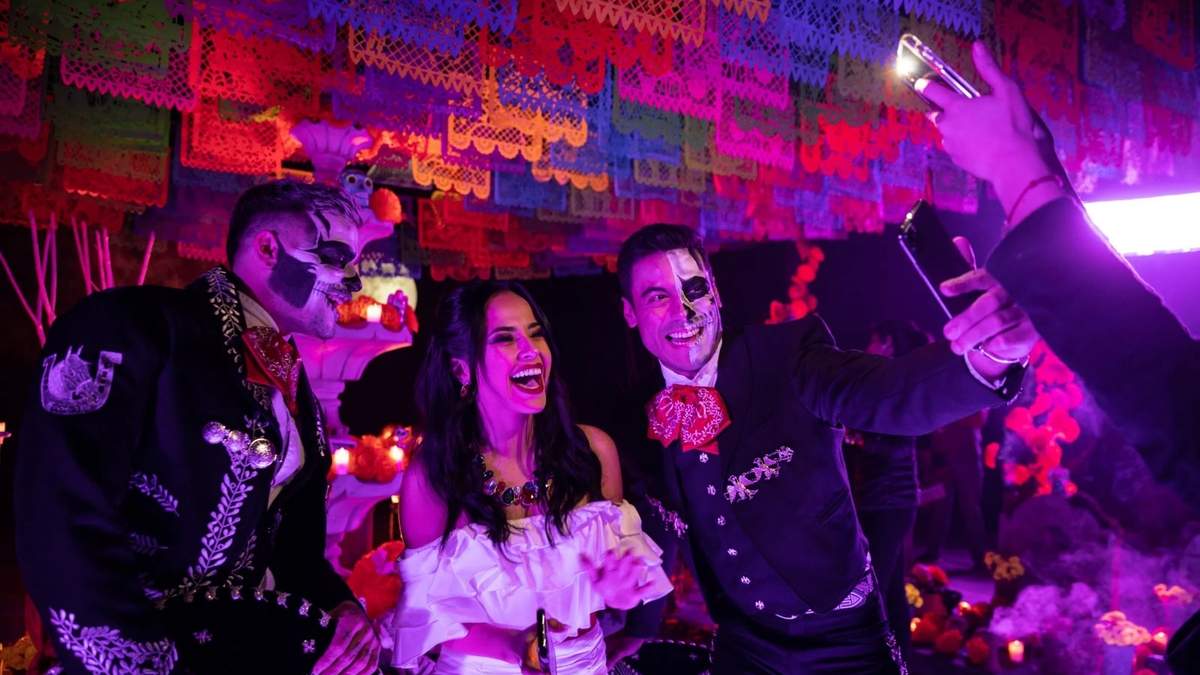 Carlos Rivera, Becky G y Pedro Capó. Fuente: (Instagram)