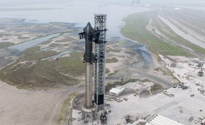 El vehículo Starship, de SpaceX, se encuentra listo para su lanzamiento de prueba de vuelo orbital