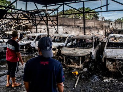 Diecisiete personas fallecieron en un incendio en Indonesia