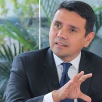Ecuador pide cancelar el estatus de refugiado concedido por México a un exministro de Correa