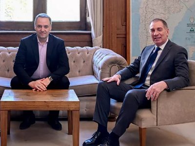 Adorni y Santilli se “reparten” la cartera de Turismo y Deportes