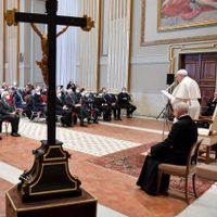El Papa lamenta que los derechos "de los niños no nacidos" se niegan cada vez más