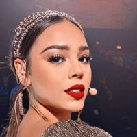 ¡Qué pícara! Danna Paola se tapó solo con el pelo... ¡Pero enseñó hasta el alma!
