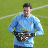 Cambian reglas en el futbol: habrá tiro de esquina si el portero retiene el balón más de 8 segundos