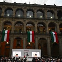 Informe de Sheinbaum destaca atenciones y asesorías a mexicanos en EU ante medidas de Trump