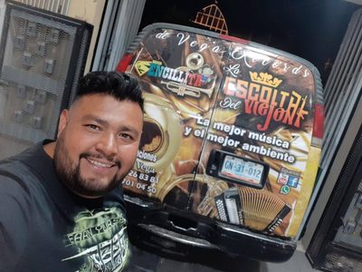 Vocalista de banda, entre los asesinados durante ataque en cancha de futbol en Silao