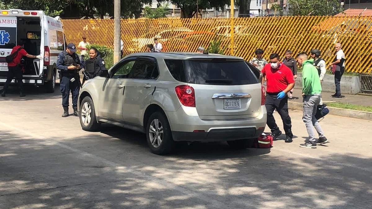 Camioneta en la que viajaban las dos mujeres asesinadas