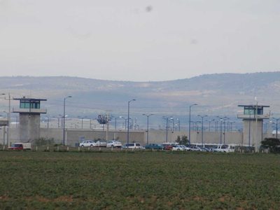 Familiares temen motín en Cefereso de Ocampo; las visitas fueron suspendidas