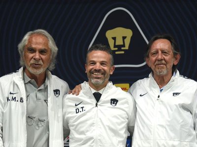 Pumas presenta a Rafa Puente como nuevo director técnico; se hace tendencia #FueraPuente