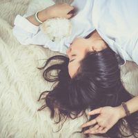 Insomnio: el ejercicio que te hará dormir en cinco minutos