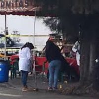 Ultiman a abogado ligado al cártel de Tláhuac cuando comía tacos en un puesto callejero