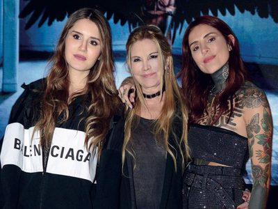 Cande y Mica Tinelli reciben la peor noticia: polémica y reinternación de Soledad Aquino