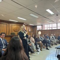 ¿Bozal legal o censura? el debate que abre Casado