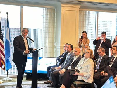 Figueroa anunció un régimen provincial de inversiones