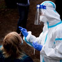 Coronavirus incontrolable en Estados Unidos: hospitales desbordados de pacientes