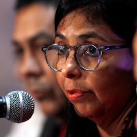EU y Venezuela intercambian acusaciones en cumbre de la OEA