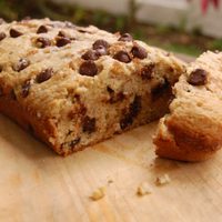 Torta de café y chocolate: súper económica, rendidora y deliciosa, tu opción 10 para el mate de la tarde