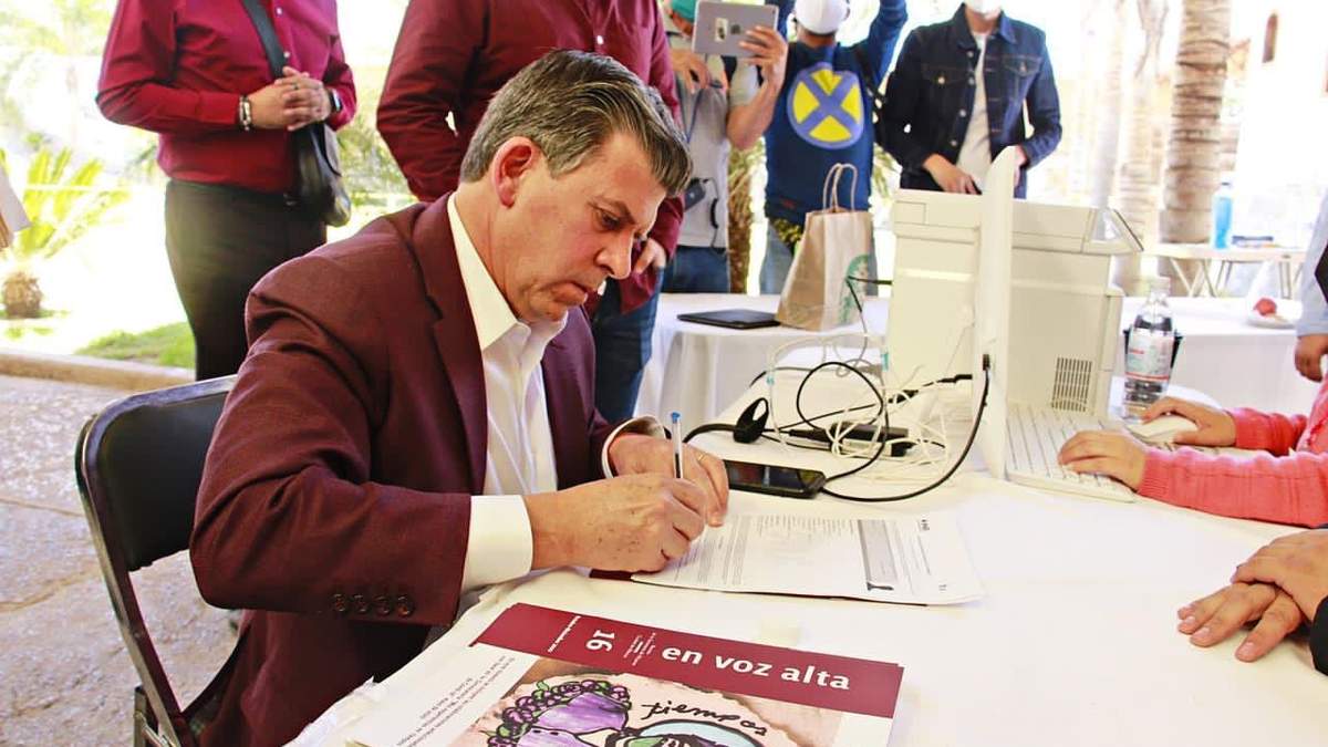 Registro del extitular de la Profeco, Ricardo Sheffield