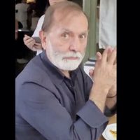 “¿Se come rico con 150 millones verdad?”: reclamo a Epigmenio Ibarra se viraliza en redes (Video)
