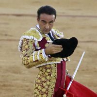 No le importaron ni sus hijas: Enrique Ponce da el paso más cuestionado por Paloma Cuevas