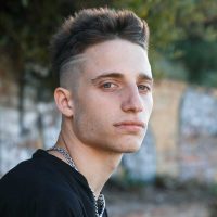 Wos confirmó que dará un concierto en Neuquén