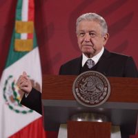 AMLO ofrece eliminar el outsourcing en su gobierno; predicará con el ejemplo, dice
