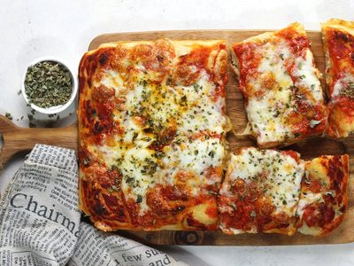 Pizza líquida en 5 minutos: sin amasar y con un resultado crocante, una receta que sorprende