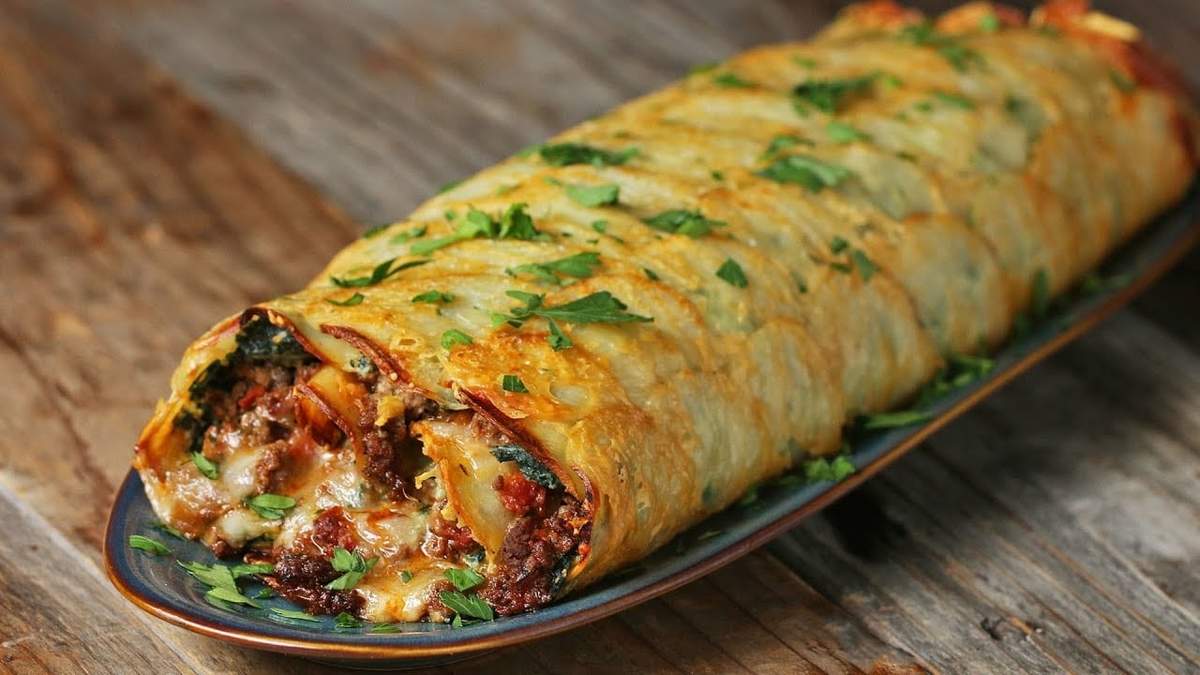 Arrollado de papa y carne. Fuente: (Instagram).