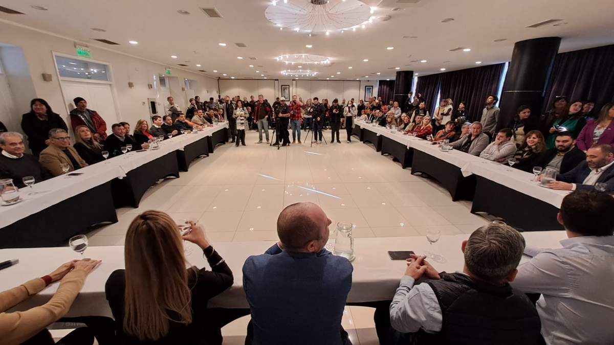 Presentación de Unión por la Patria en Neuquén. Fuente: (Twitter).