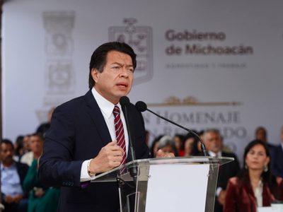 Delgado acusa a gobernadores de oposición de hipócritas por debate de Fuerzas Armadas