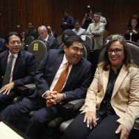 Morena, el fiel de la balanza para evitar la 'crisis constitucional” en San Lázaro