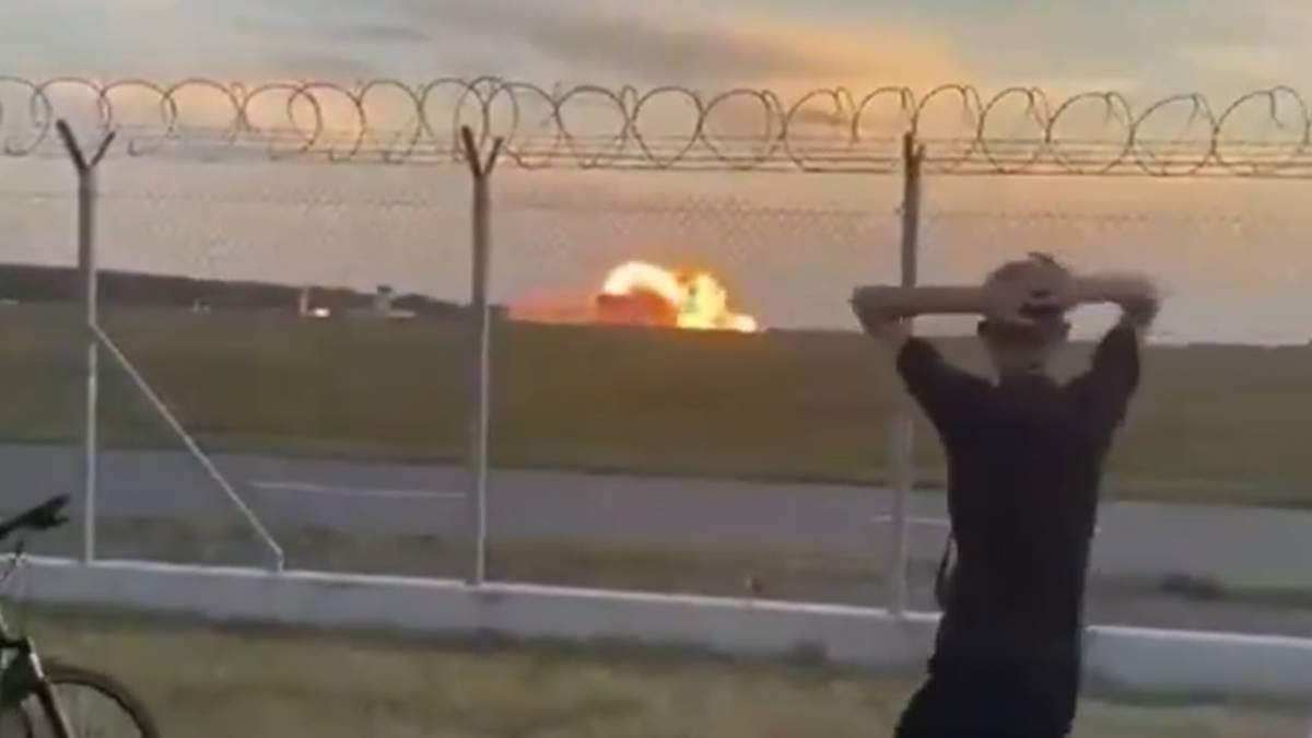 Caza F-16 polaco se estrelló durante un ensayo de espectáculo aéreo