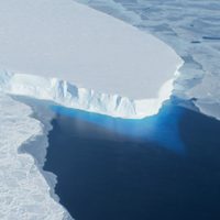 Advierten que el glaciar antártico Del Fin del Mundo aguanta apenas “con las uñas”