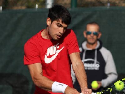 Busca conquistar el Australian Open: los cambios que hizo Carlos Alcaraz en su nueva raqueta