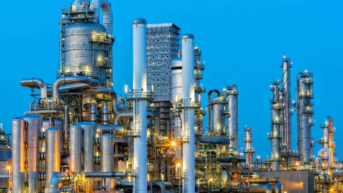 Industria química y petroquímica. Fuente: (Twitter)