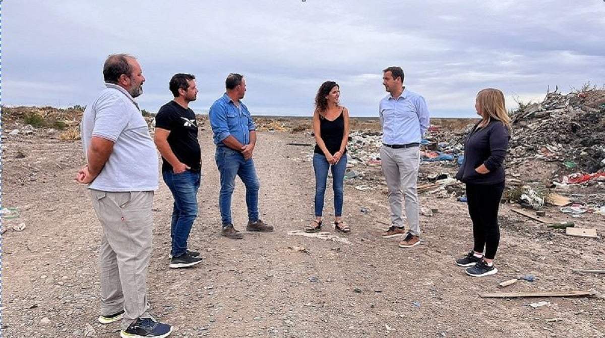 Lucas Castelli recorrió el parque industrial de Vista Alegre. Fuente: (Prensa Avanzar)