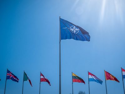 OTAN lamenta que Rusia rompa relaciones e insiste en que sigue abierta al diálogo