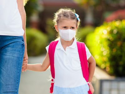 Advierten un “aumento exponencial” de niños con coronavirus en el Castro Rendón