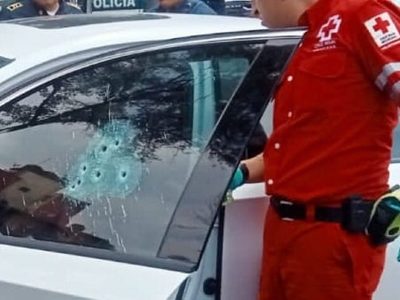 Asaltantes en motocicletas asesinan sobre Viaducto a conductor de un Honda; se llevan 10 mil dólares
