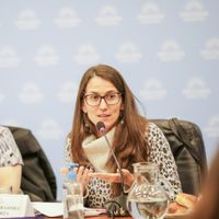 Elizabeth Gómez Alcorta sobre la violencia digital y sus dos nuevos proyectos