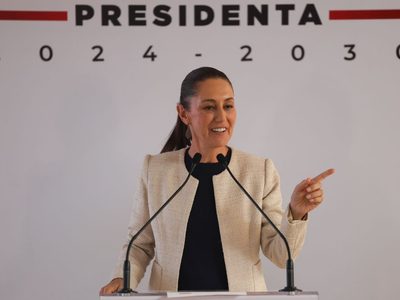 Sheinbaum acomoda en su administración a gobernadores de Morena salientes