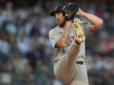 Como un as de antaño, Crochet lleva a Medias Rojas a triunfo 3-1 ante Yankees en inicio de playoffs